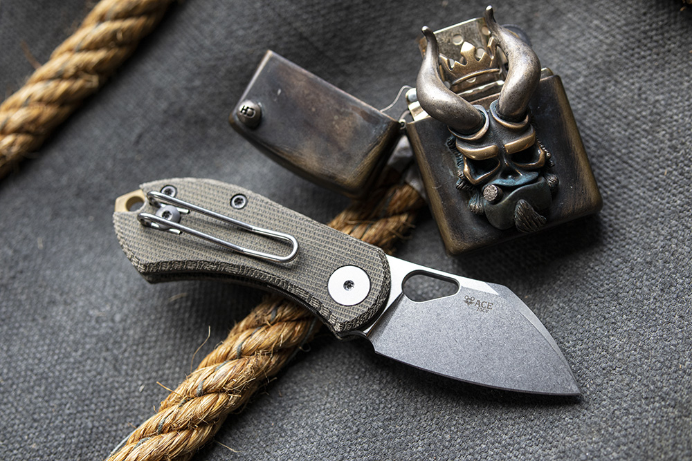 New: GiantMouse ACE Nibbler Folding Knife