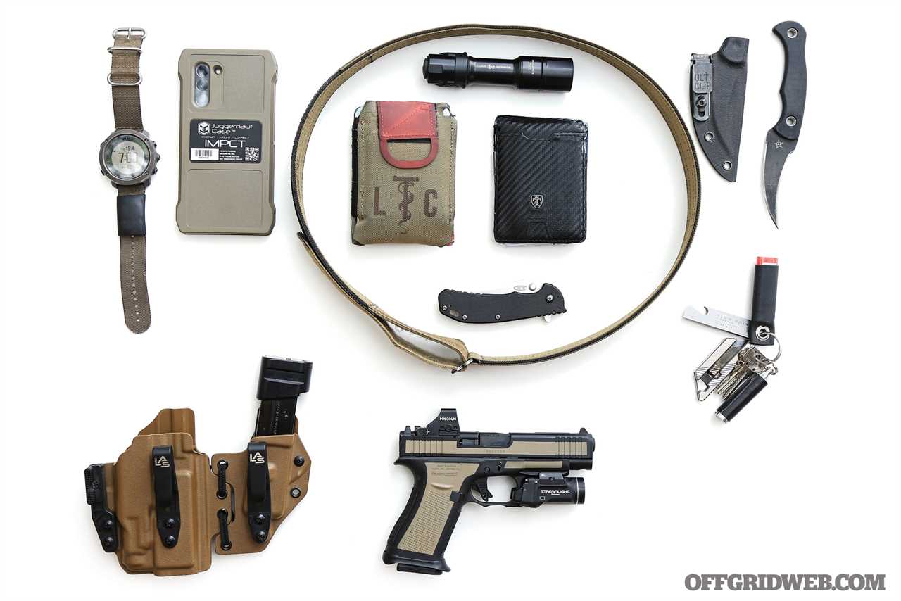 Preps of the Pros: OFFGRID Editor Tom Marshall’s EDC Gear & Go Bag