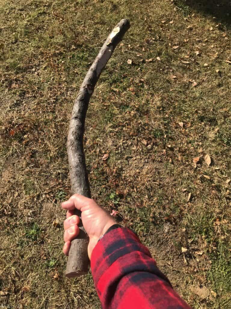 checking the balance on a throwing stick