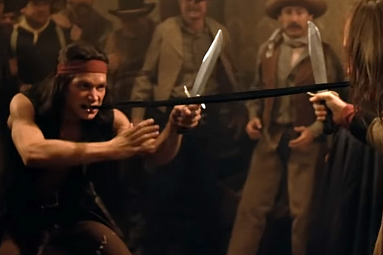 Video: Knife Expert Analyzes Movie Knife Fights