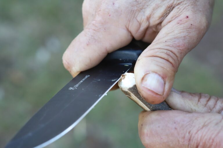 carving plow with knife