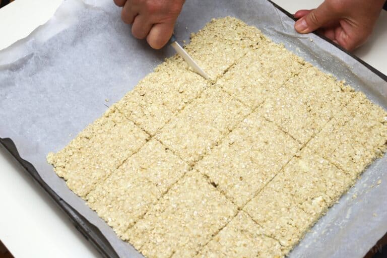 slicing the dough