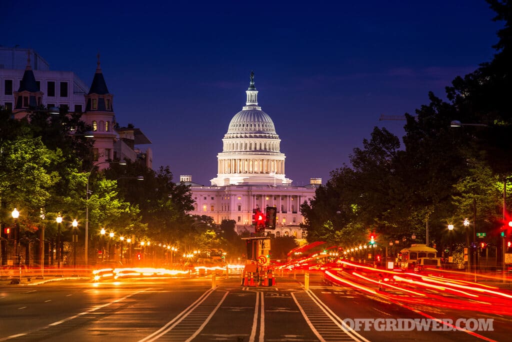 Image of the capital building at night in Washington DC