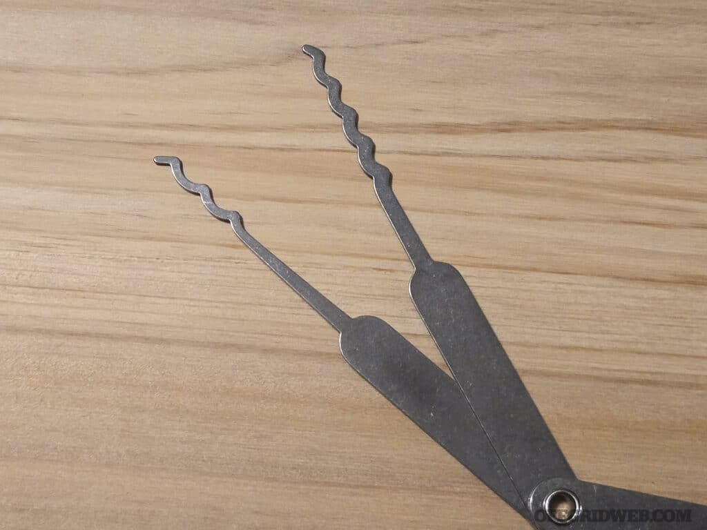 image of rake lock picks