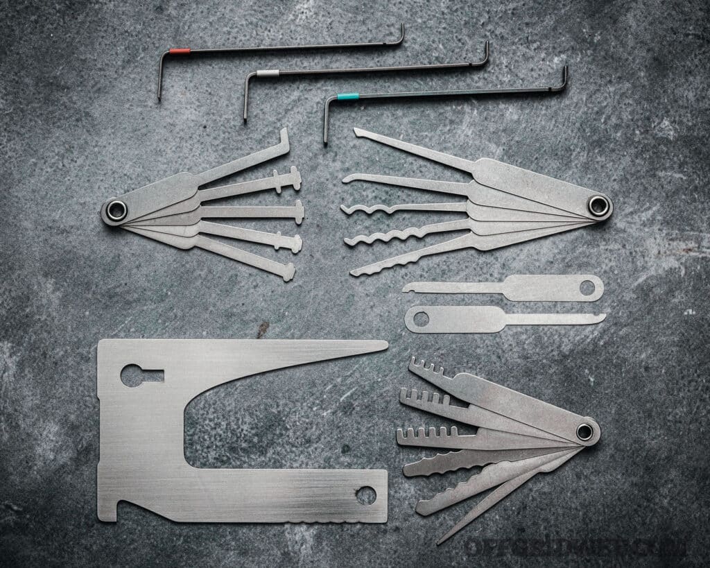 image of a tuff possum entry kit lock pick kit